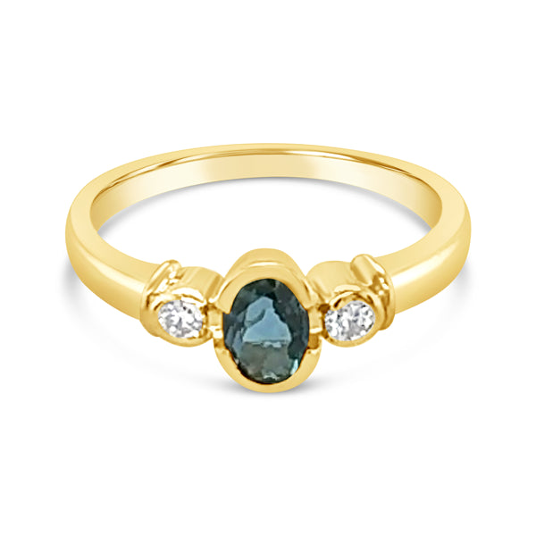 9ct Yellow Gold London Blue Topaz & Lab Grown Diamond Ring