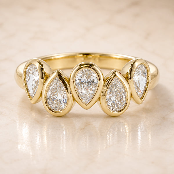 ÉLODIE Pear Diamond Ring – 0.85ct Lab Grown 18ct Yellow Gold