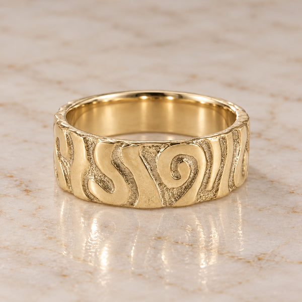 Whenua Mamaku 9ct Yellow Gold Wedding Ring