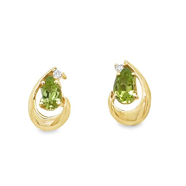 9ct Yellow Gold Pear Cut Peridot & Lab Grown Diamond Stud Earrings