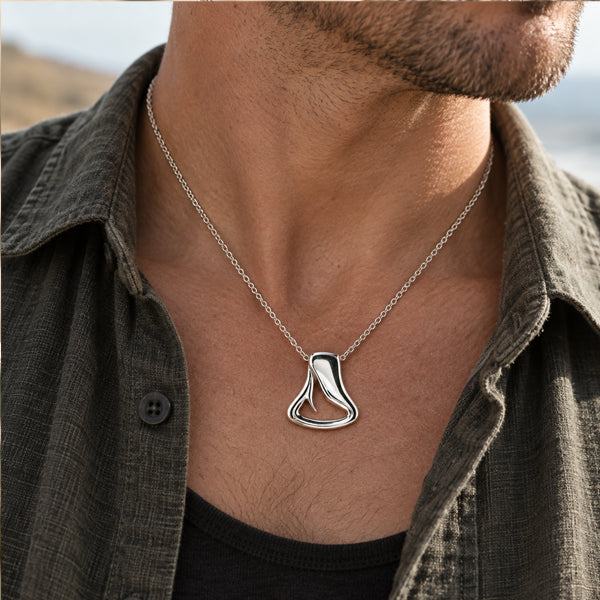 Whenua — Rere Pendant - Sterling Silver
