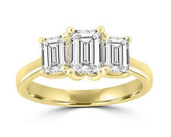 18ct Yellow Gold 2.00Ct, E/ VS1 Emerald Cut Lab Grown Diamond Ring