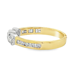 18ct Yellow/White Gold Diamond Ring 0.76ct