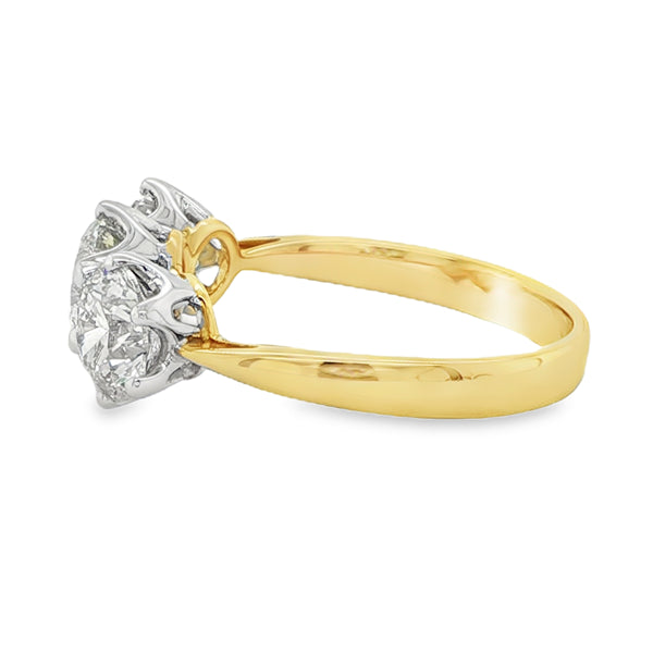 18ct Yellow/White Gold Three Diamond Ring 3.00ct