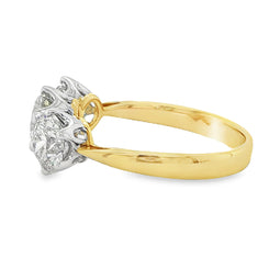 18ct Yellow/White Gold Three Diamond Ring 3.00ct