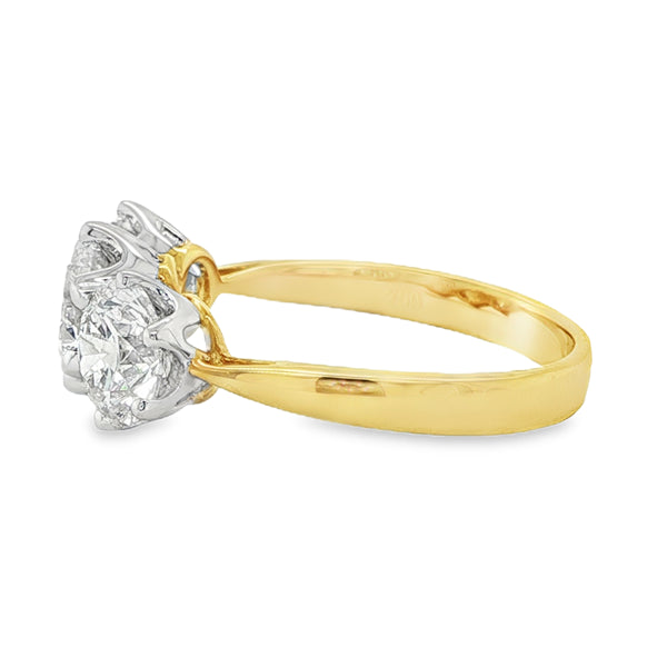 18ct Yellow/White Gold Diamond Trilogy Ring 3.01ct