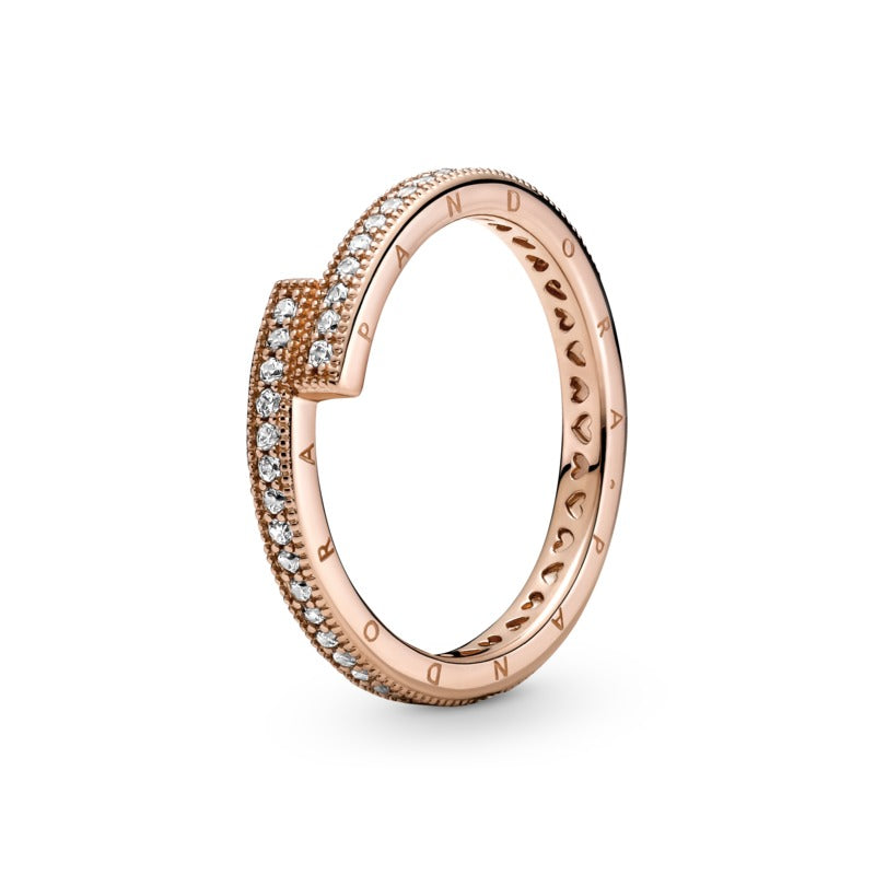 Pandora Rose Stackable Cross-Over Ring