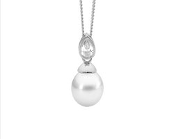 Ss Bezel Wh Cz Pear W/ Freshwater Pearl Pendant