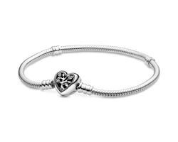 Pandora Moments Silver Bracelet w Family Tree Heart Clasp