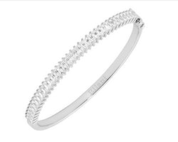 Ss Wh Cz Claw Set 2X4mm Baguette Bangle