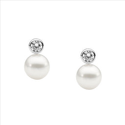 Ellani Silver Freshwater Pearl Stud Earrings With Cz