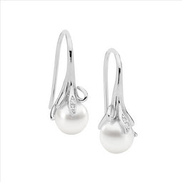 Ss Wh Cz W/ Freshwater Pearl Earrings On Shepherds Hook