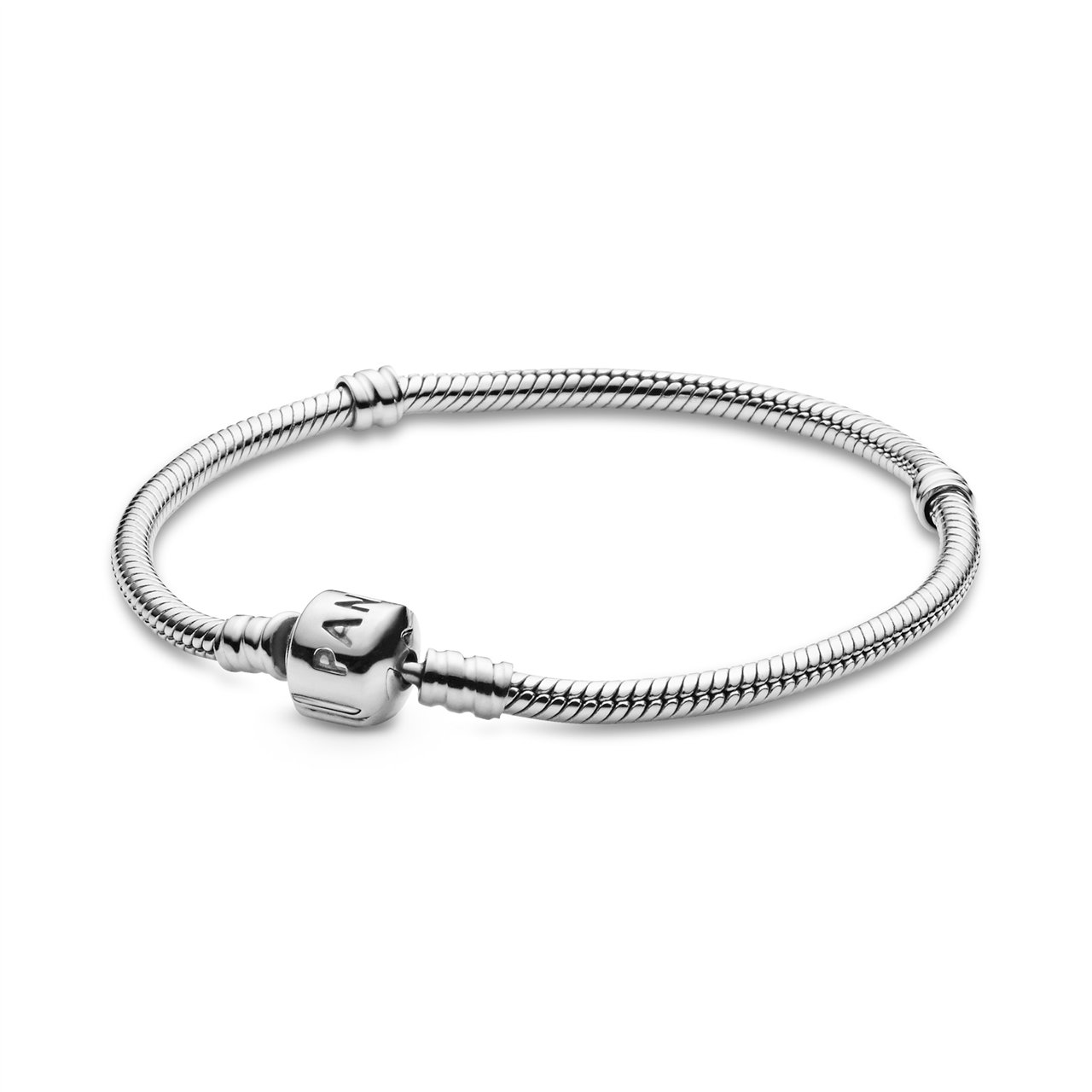 Classic Moments Silver Bracelet With Pandora Lock